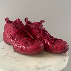 Nike Air Foamposite Pro ‘Gym Red’ (Size 10.5)
